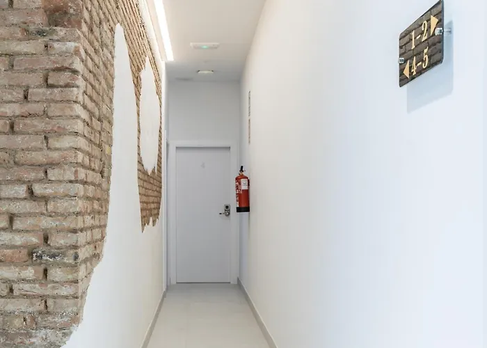 公寓式酒店 Sunny,private Terrace,wheelchair Access 4*